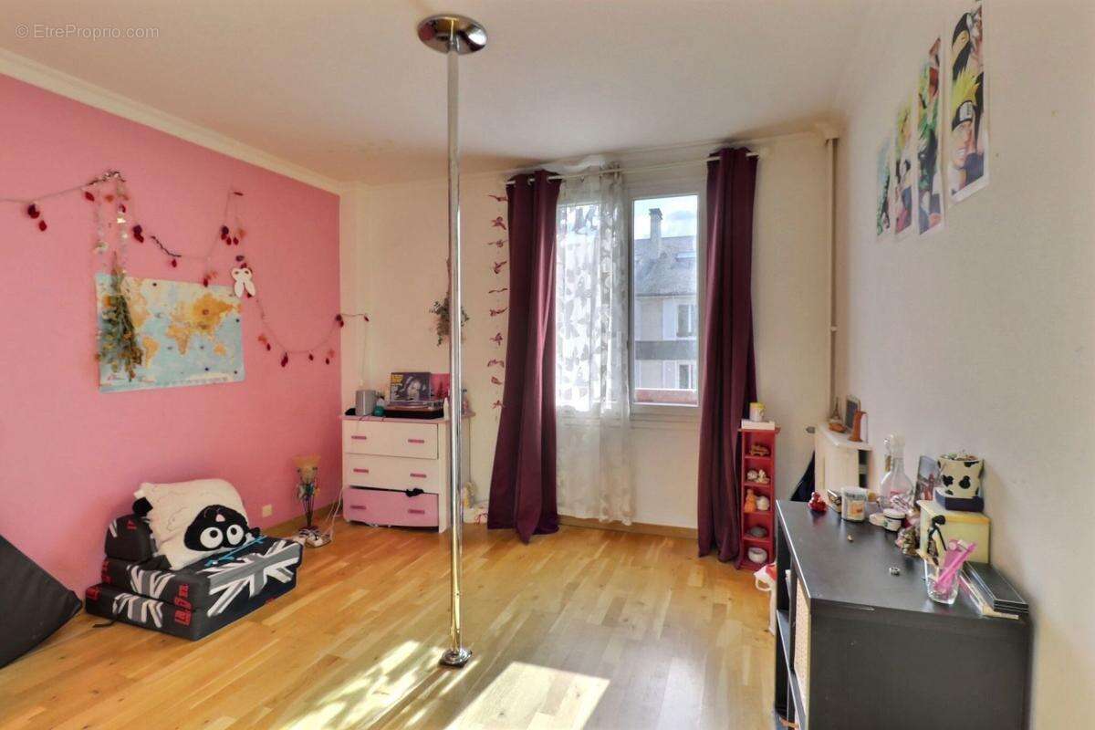 Appartement à LOUVECIENNES