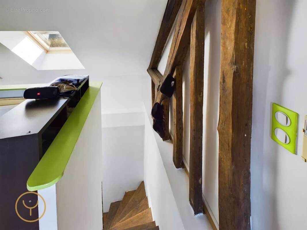 Appartement à PONT-SAINTE-MARIE