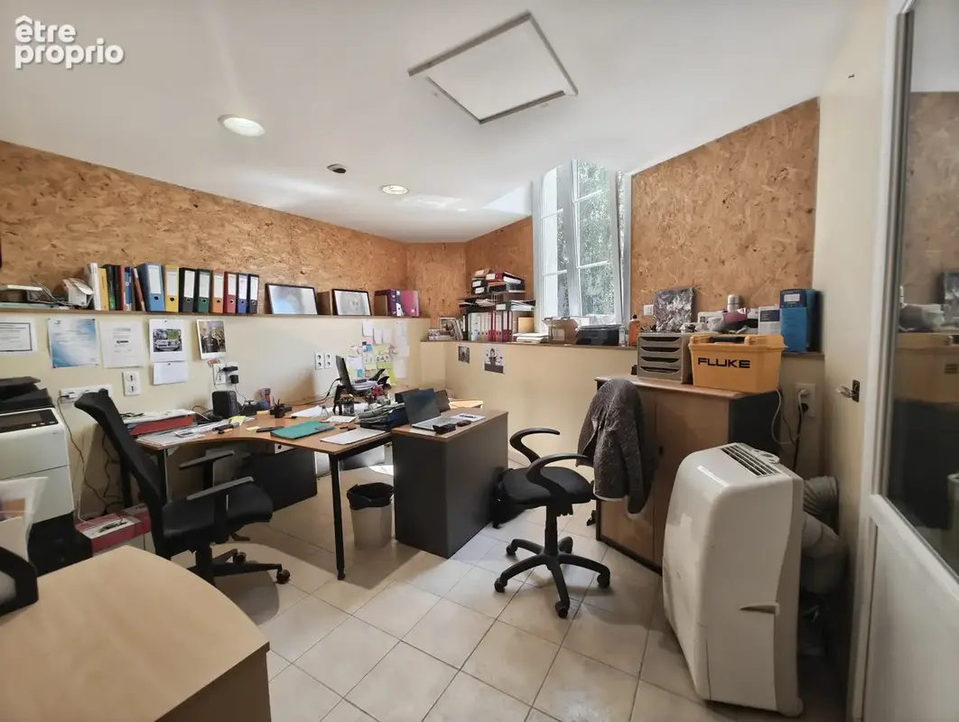 Local d'activité artisanale 100m2 avec bureau + maison d'habitation 33m2 - photo 5