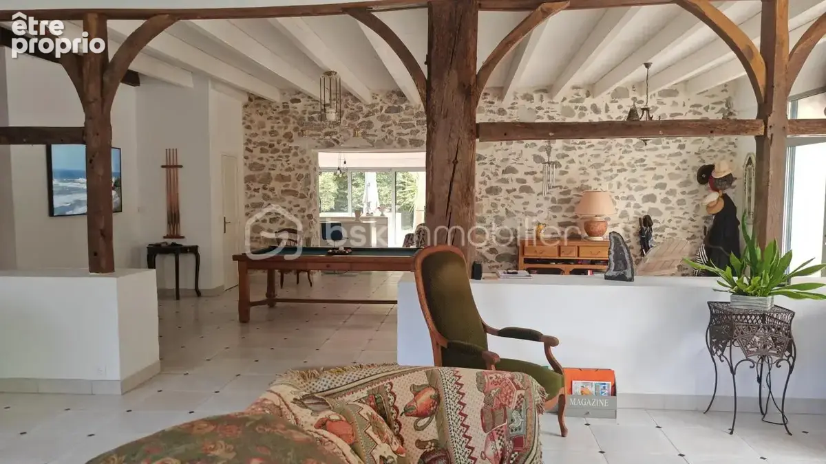 Exceptionnelle Ferme Landaise de 399 m² – Charme, Espace et Nature sur 6,7 hectares - photo 5