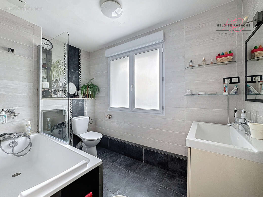 Maison à MANTES-LA-VILLE