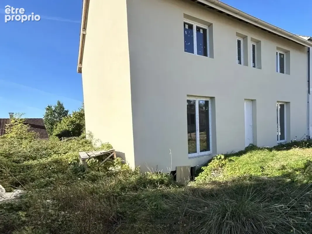 Photo Maison à Mouroux au prix de 230 000€