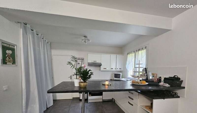 REBAIS (77) à vendre  belle maison contemporaine de 135 m² - photo 6