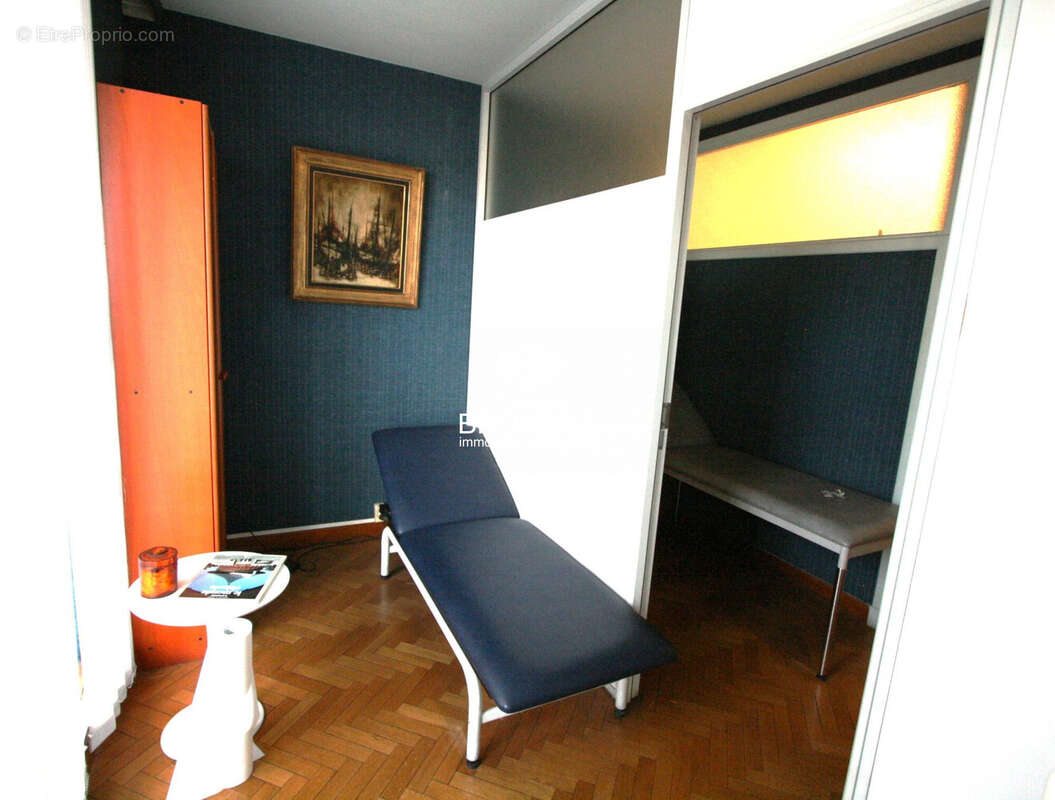 Commerce à MARSEILLE-6E