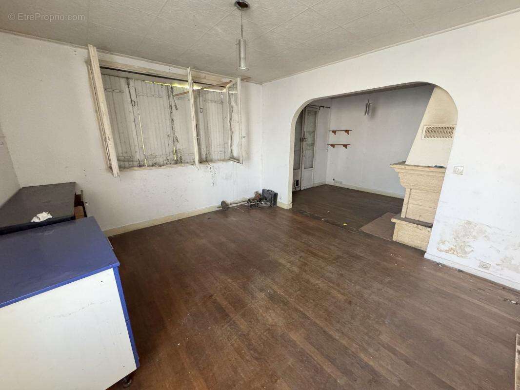 Maison à LE BLANC-MESNIL