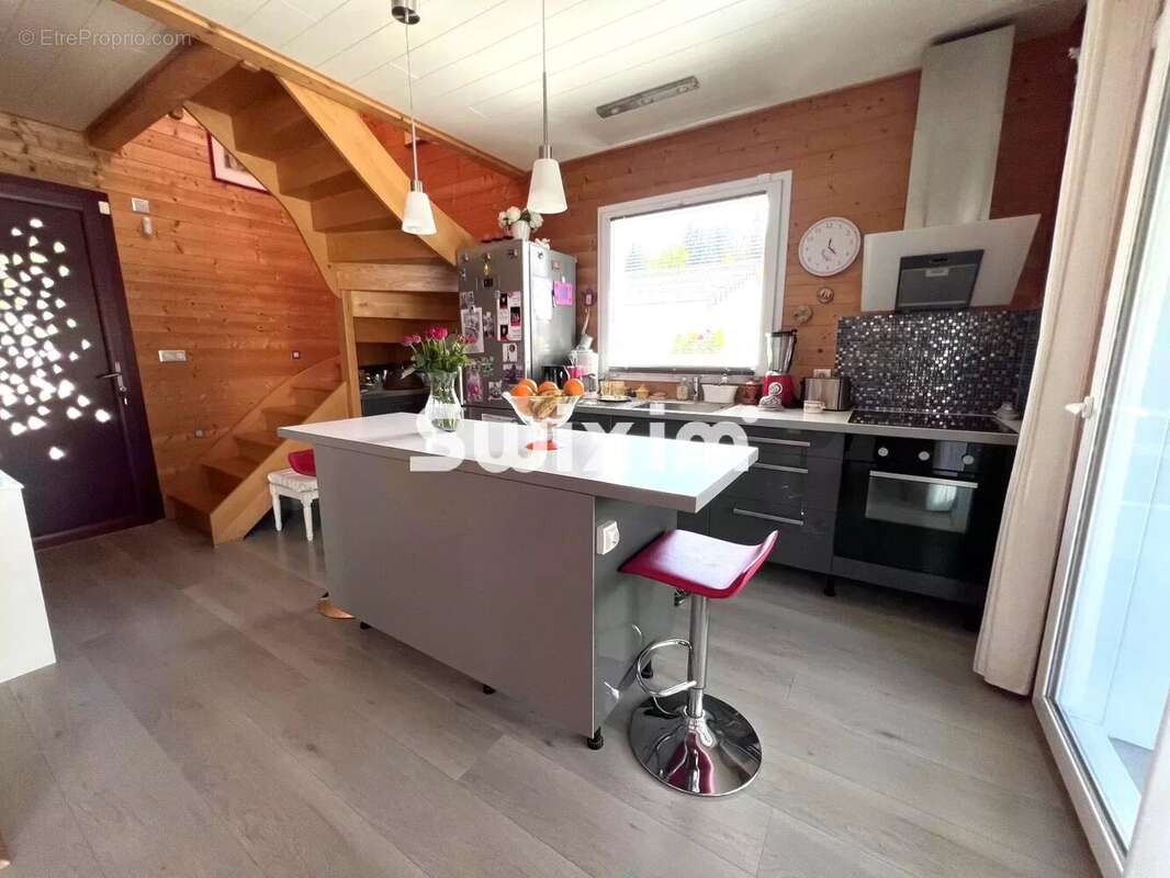 Maison à MOIRANS-EN-MONTAGNE