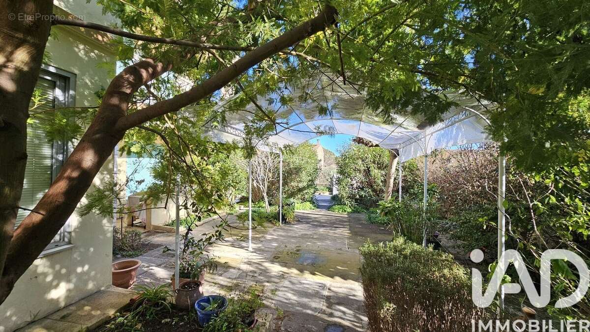 Photo 2 - Maison à BAGNOLS-SUR-CEZE