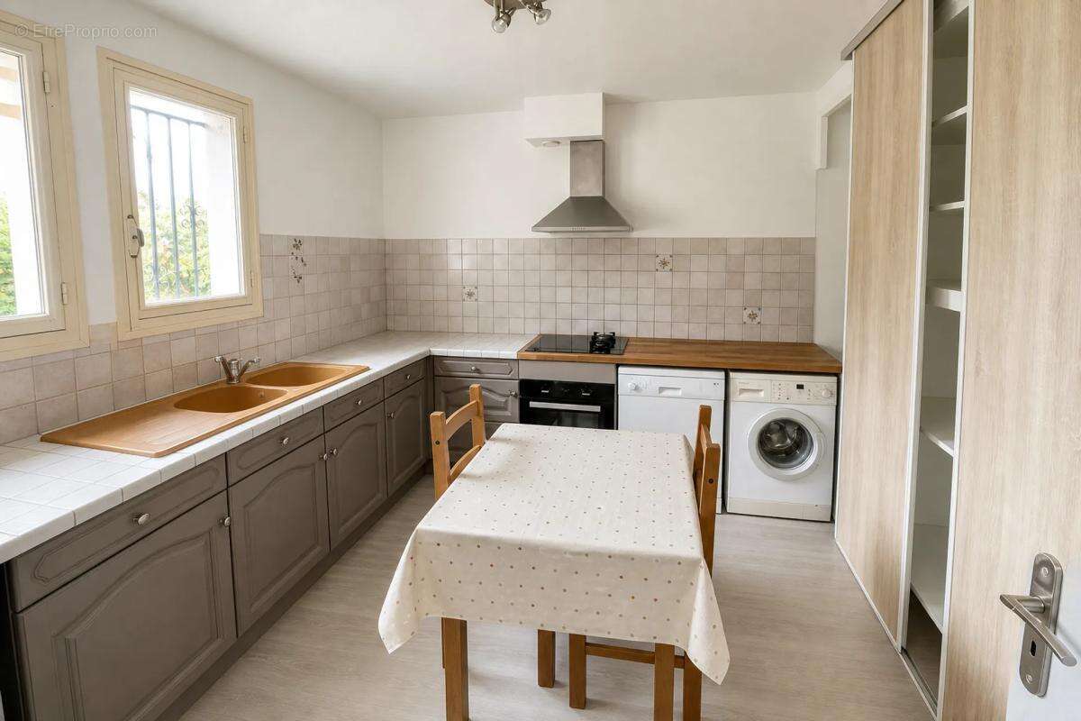 Appartement à CAZAUBON
