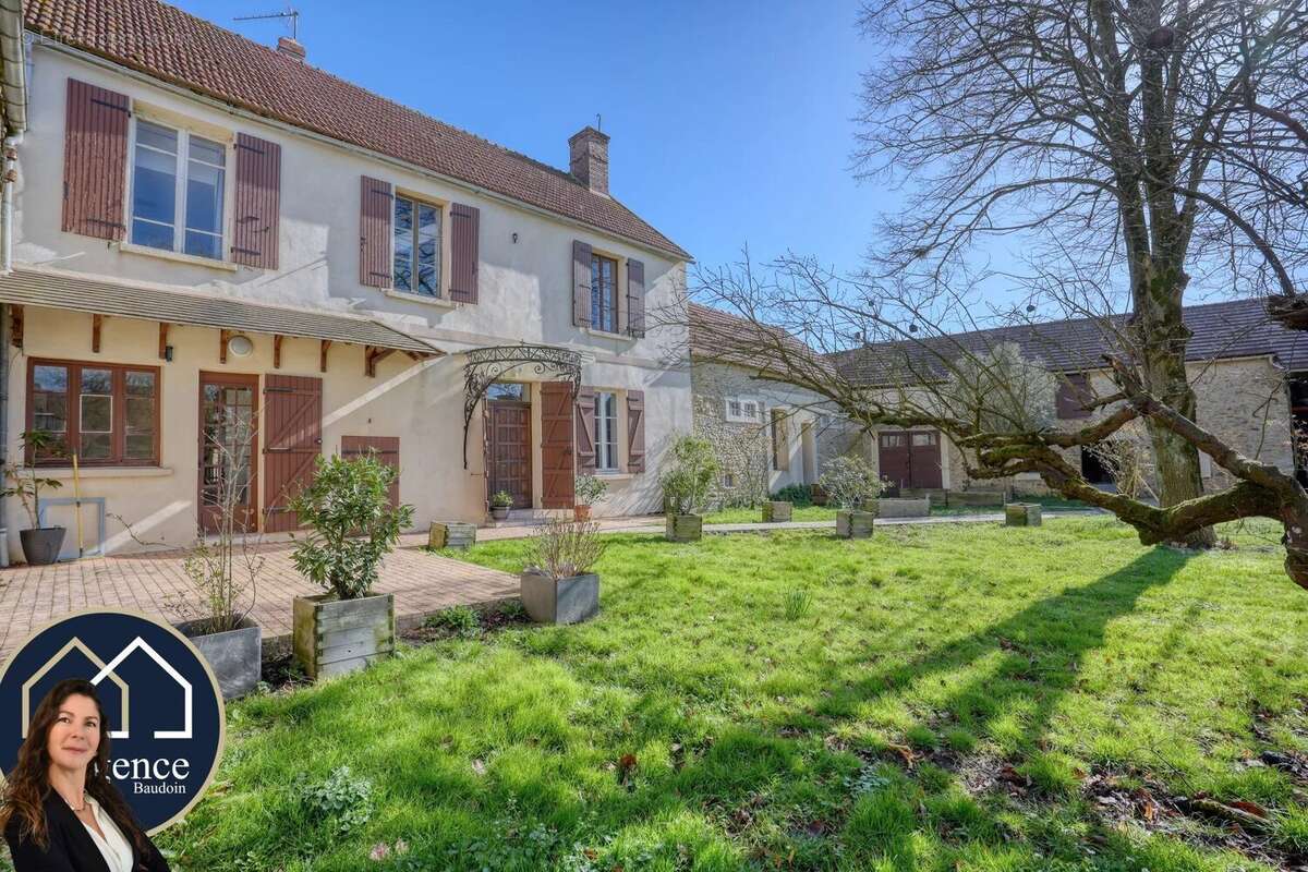 Maison à DOURDAN