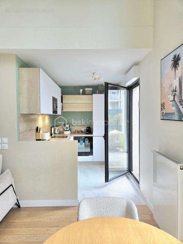 Appartement à RUEIL-MALMAISON