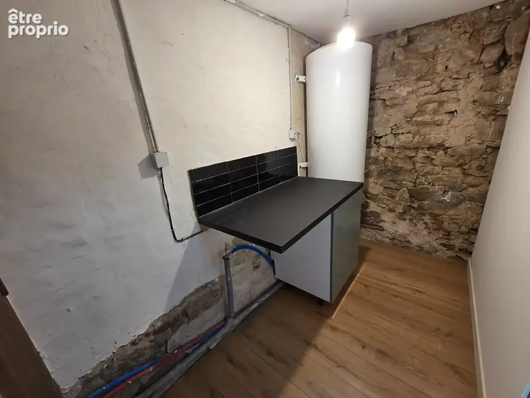 Maison de village de 92 m² avec 3 pièces ? Roziers-Saint-Georges - photo 5