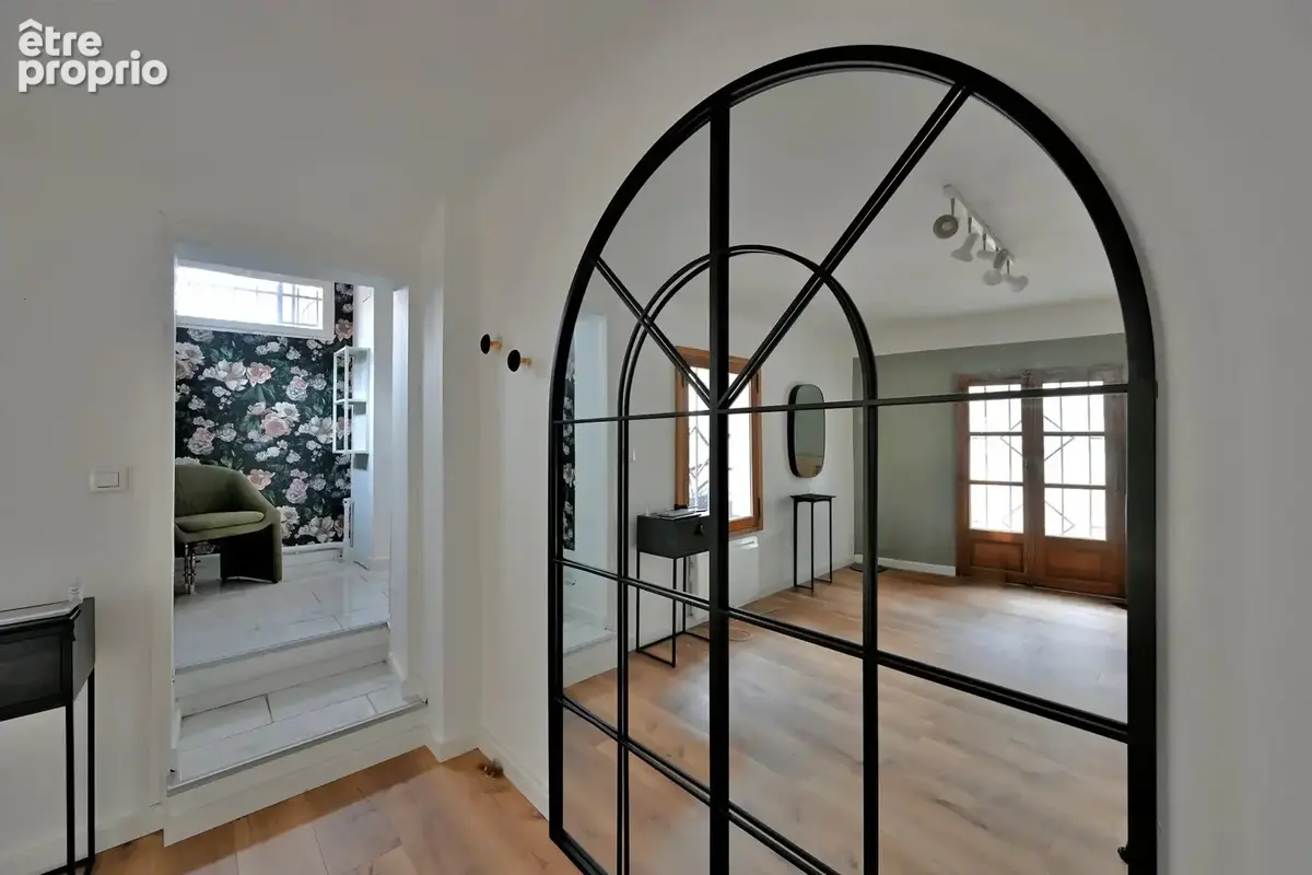 EXCLUSIVITÉ – Exceptionnel appartement esprit LOFT avec terrasse en centre historique d'Arles - photo 15