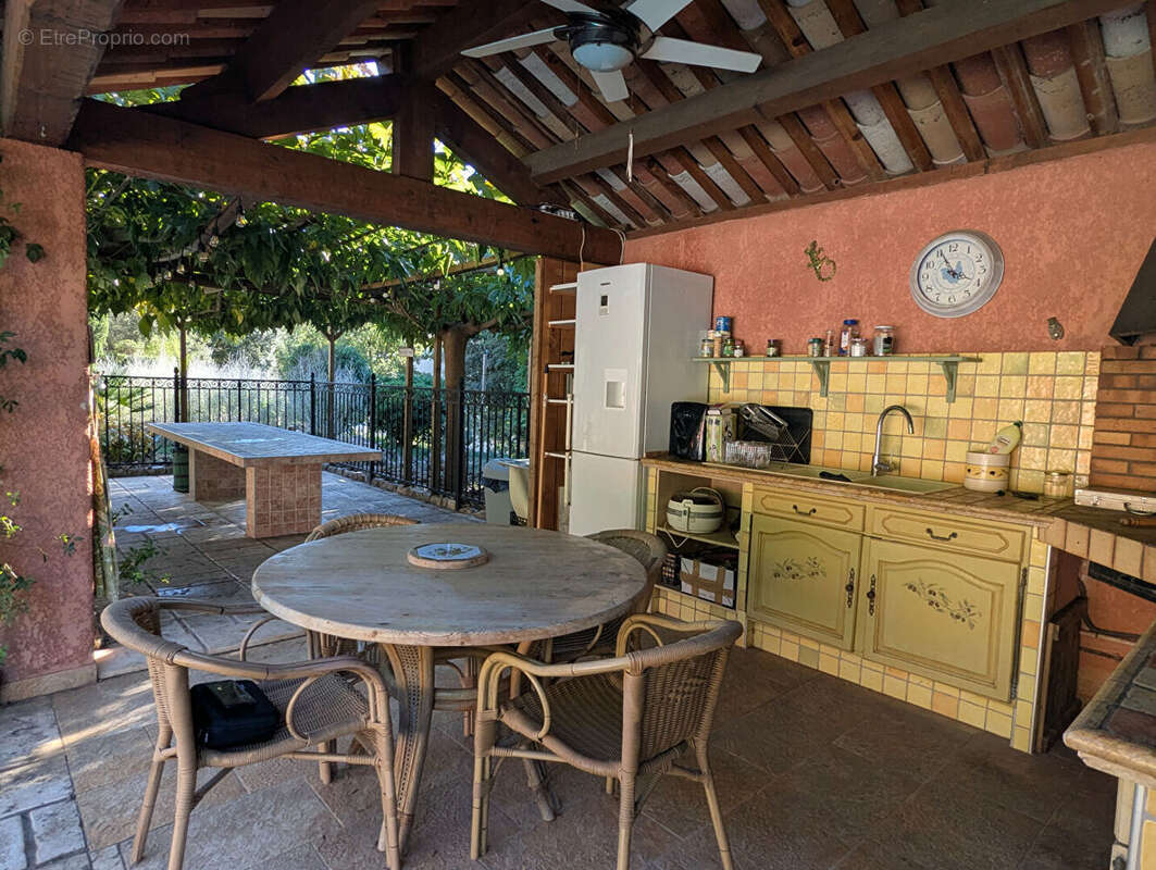Maison à SALERNES