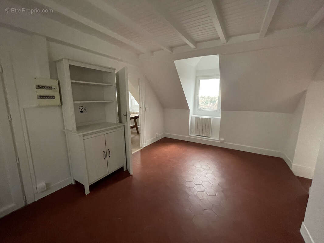 Appartement à PONTOISE