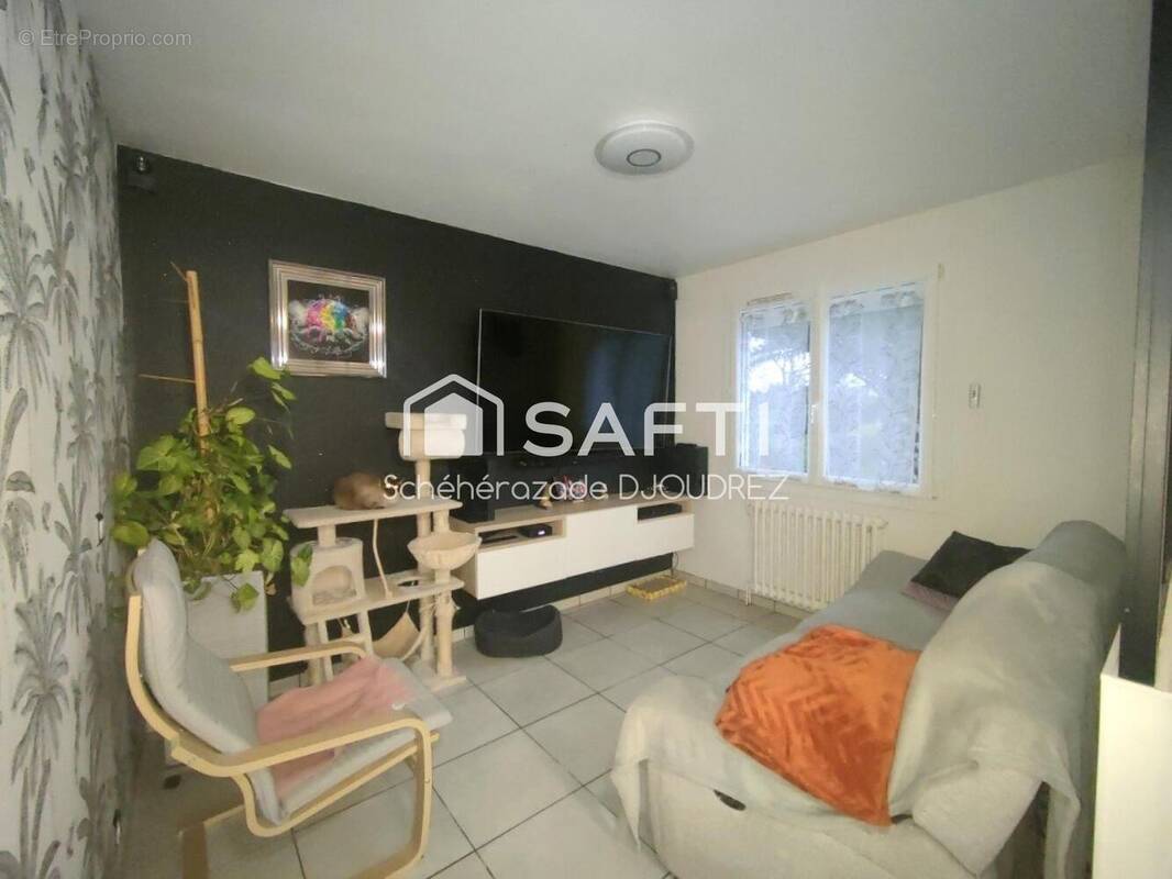 Photo 1 - Maison à VENDRENNES