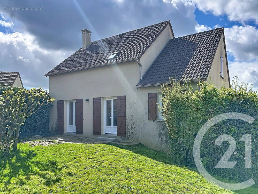 Maison à SAINT-GEORGES-SUR-BAULCHE