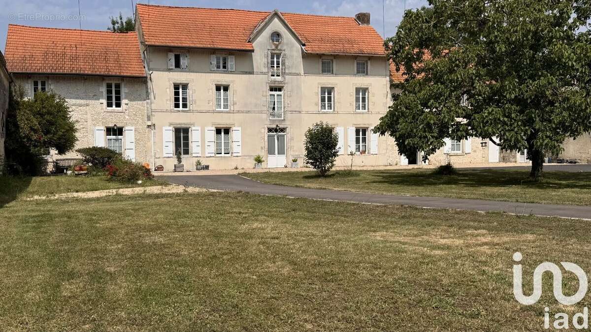 Photo 3 - Maison à ANAIS