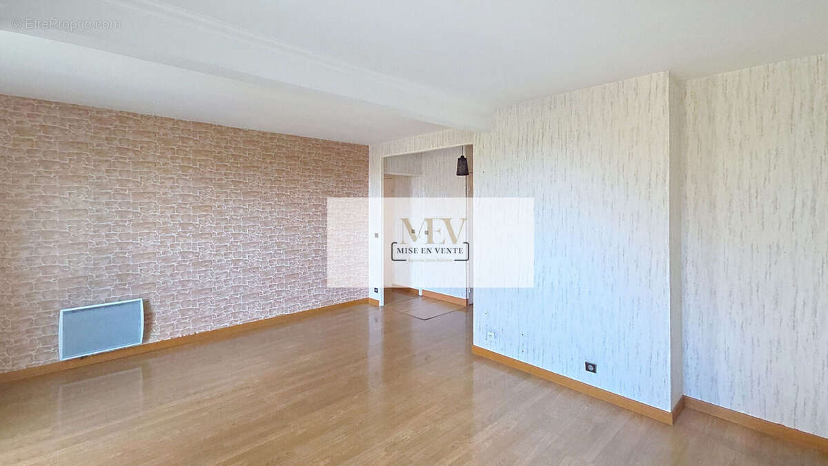 Appartement à BRY-SUR-MARNE