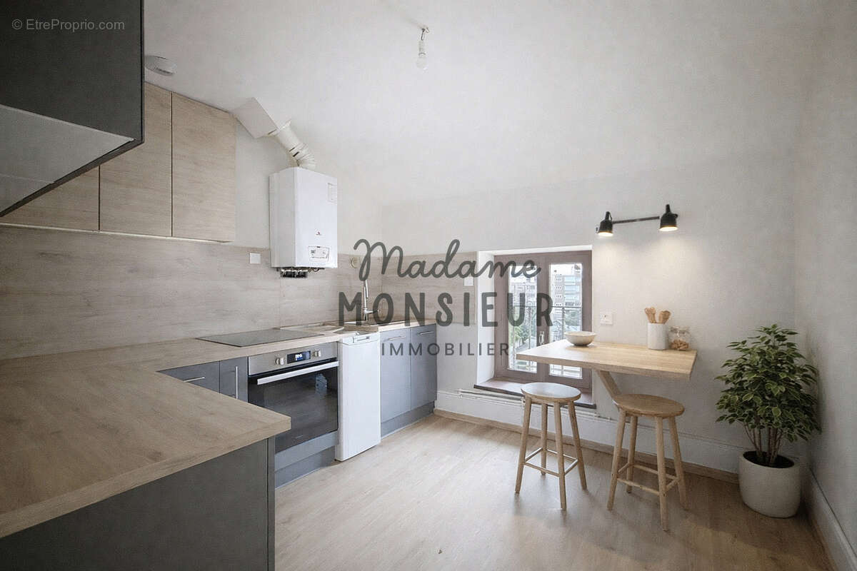 Appartement à BOURGOIN-JALLIEU