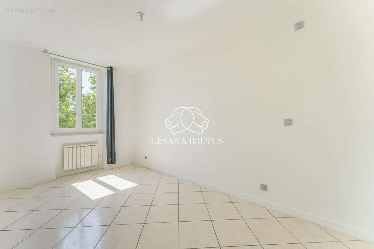 Appartement à SAINT-PRIEST