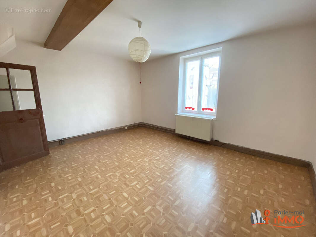 Maison à BOURGOIN-JALLIEU