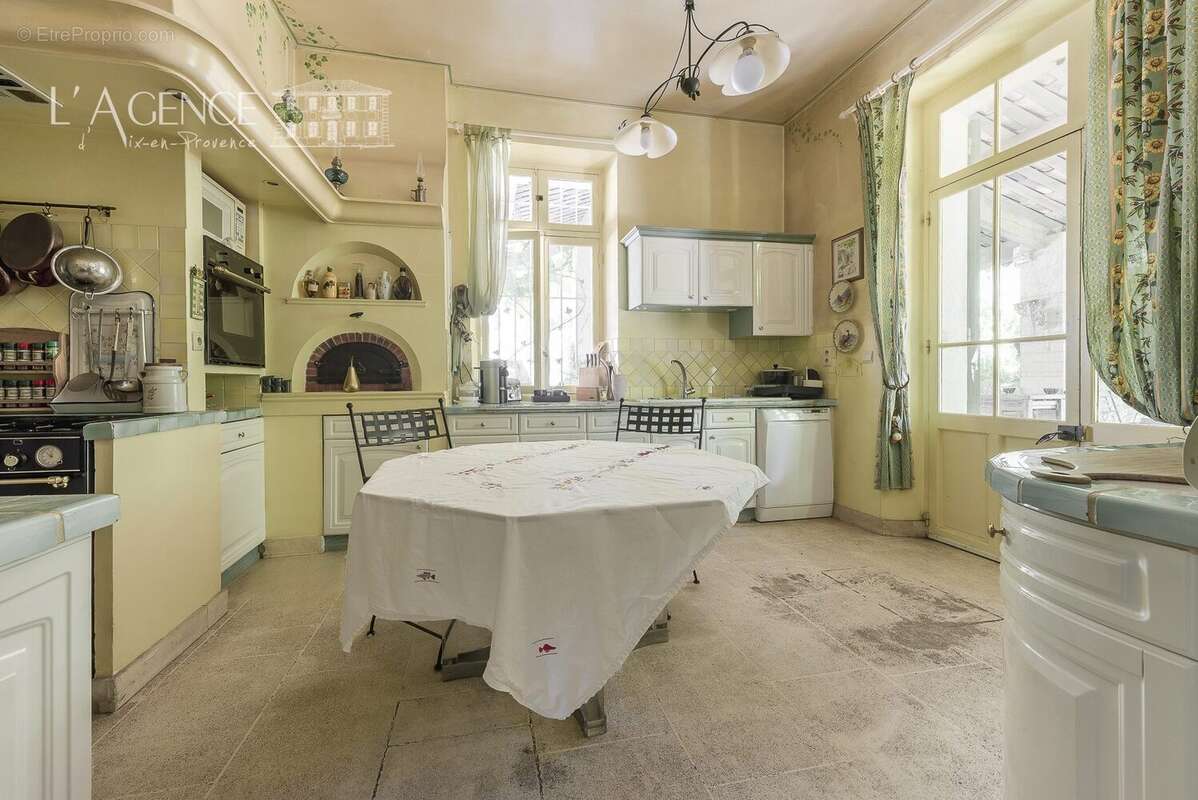 Maison à AIX-EN-PROVENCE