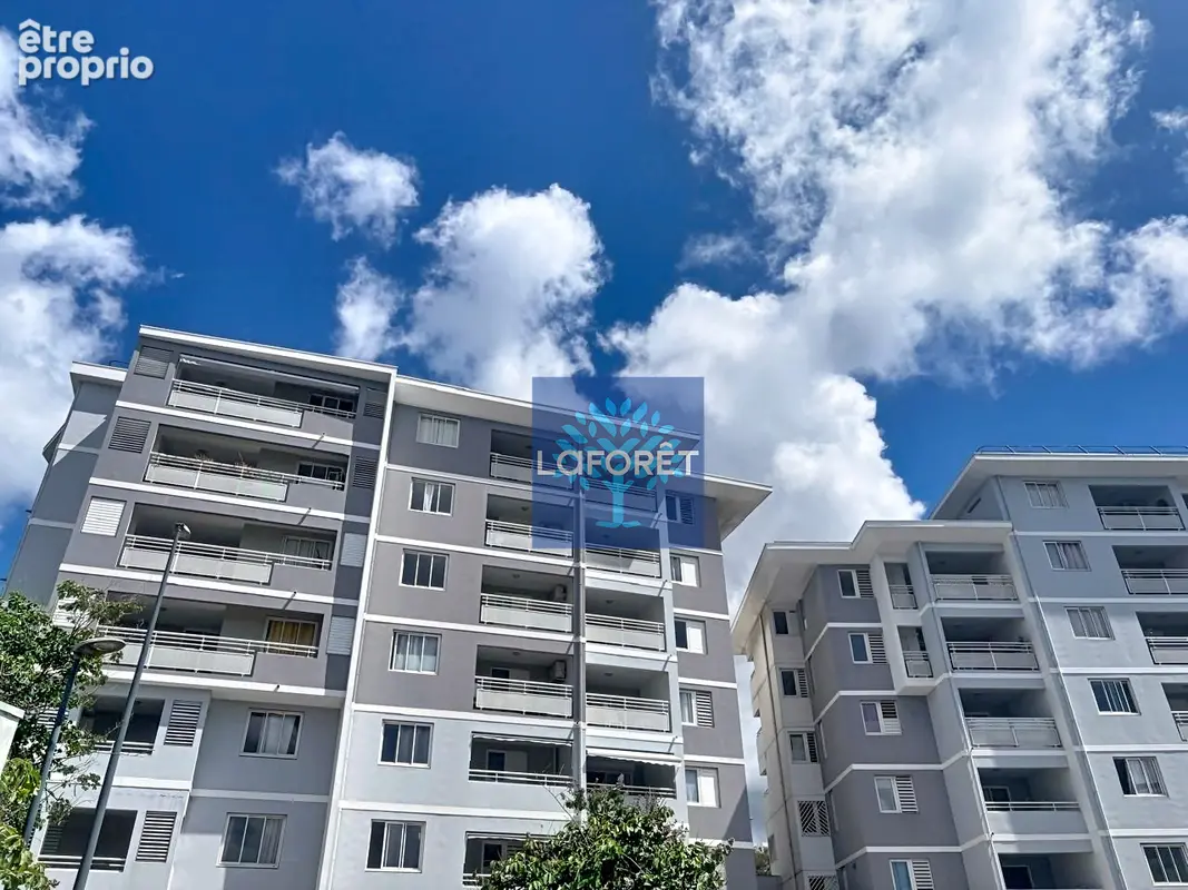 baisse de prix  A vendre : Appartement T3 avec vue mer sur Schoelcher - photo 2