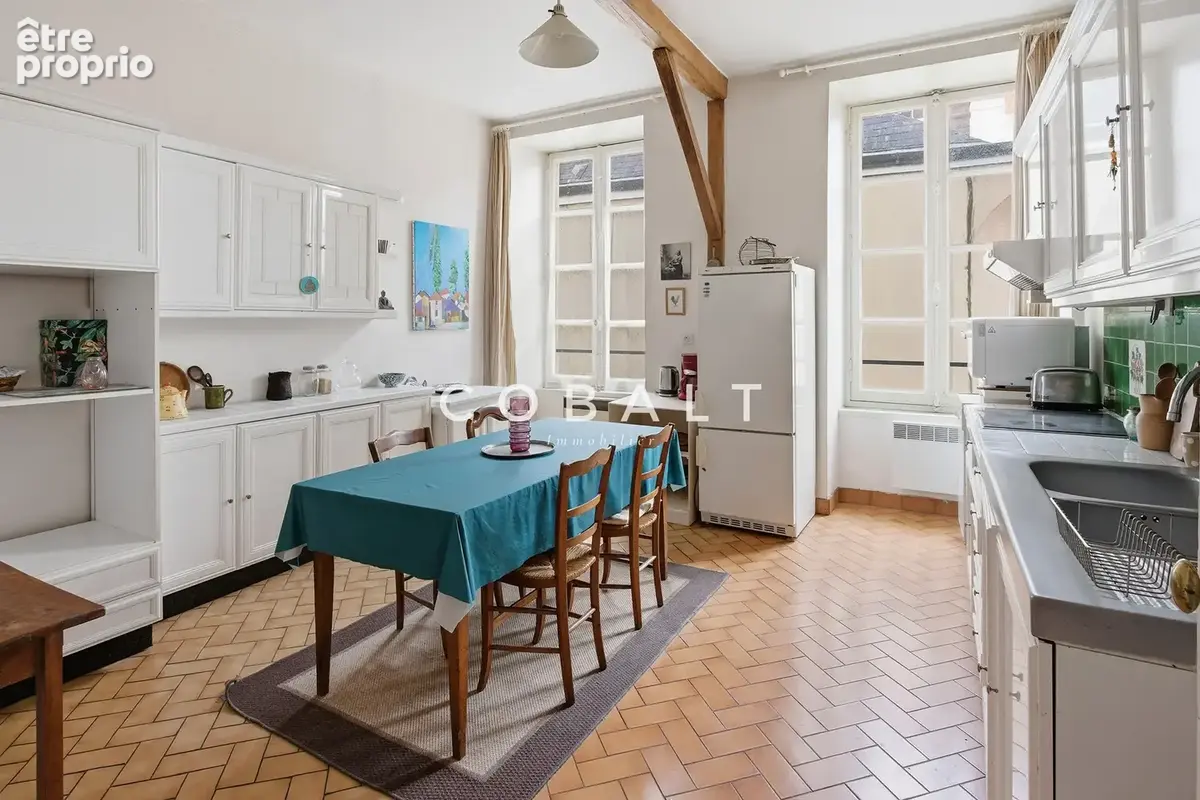 Appartement de charme   Quartier Saint-Mihiel / Talensac   Hauteur sous plafond, volume - photo 8