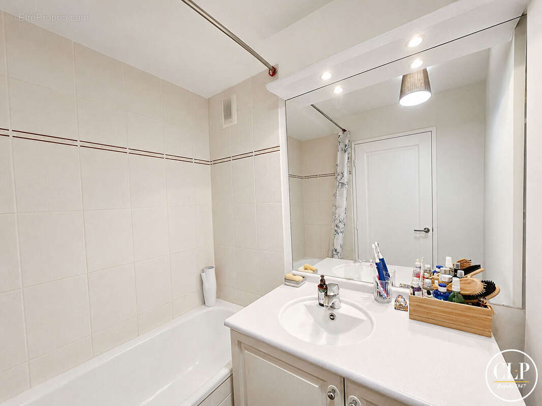 Appartement à FONTENAY-SOUS-BOIS