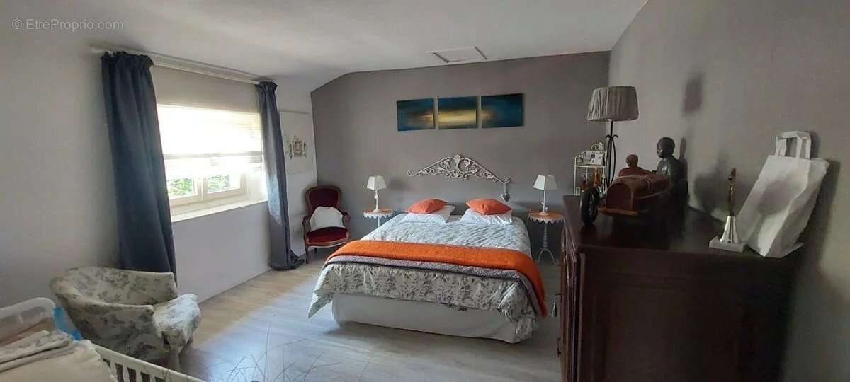 Appartement à EVAUX-LES-BAINS
