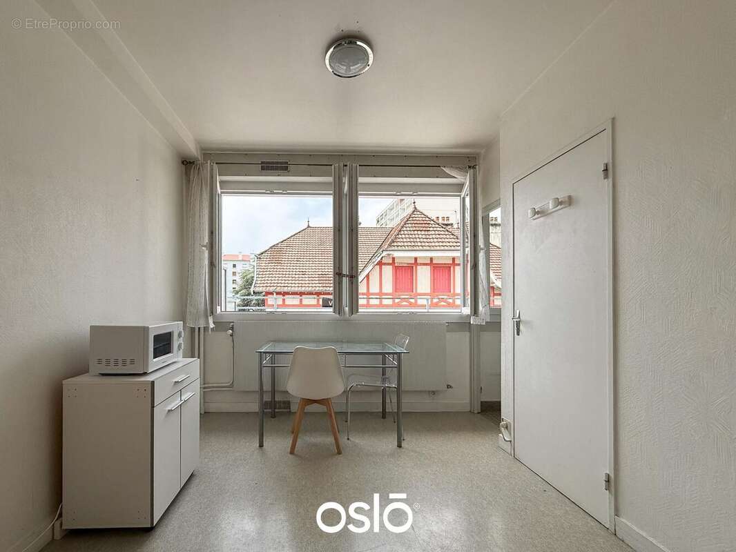 Appartement 15 m² à Besancon  - photo 2