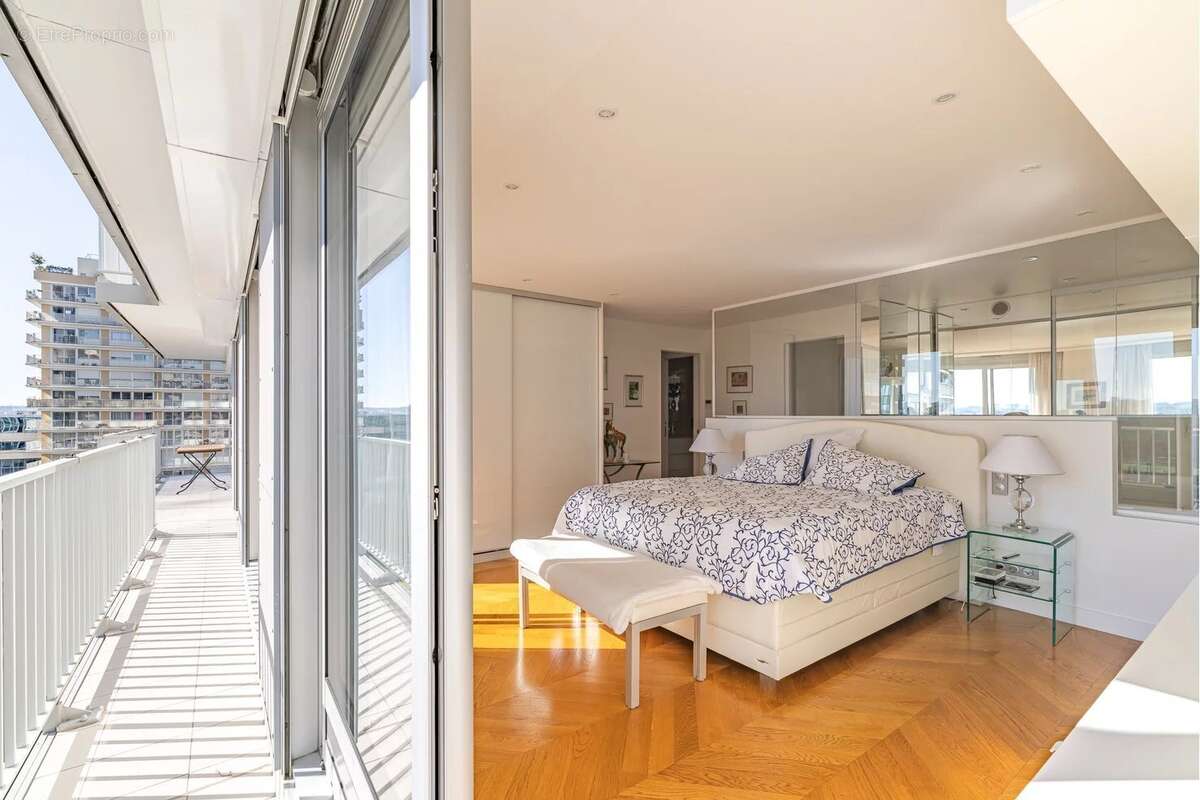 Appartement à PUTEAUX