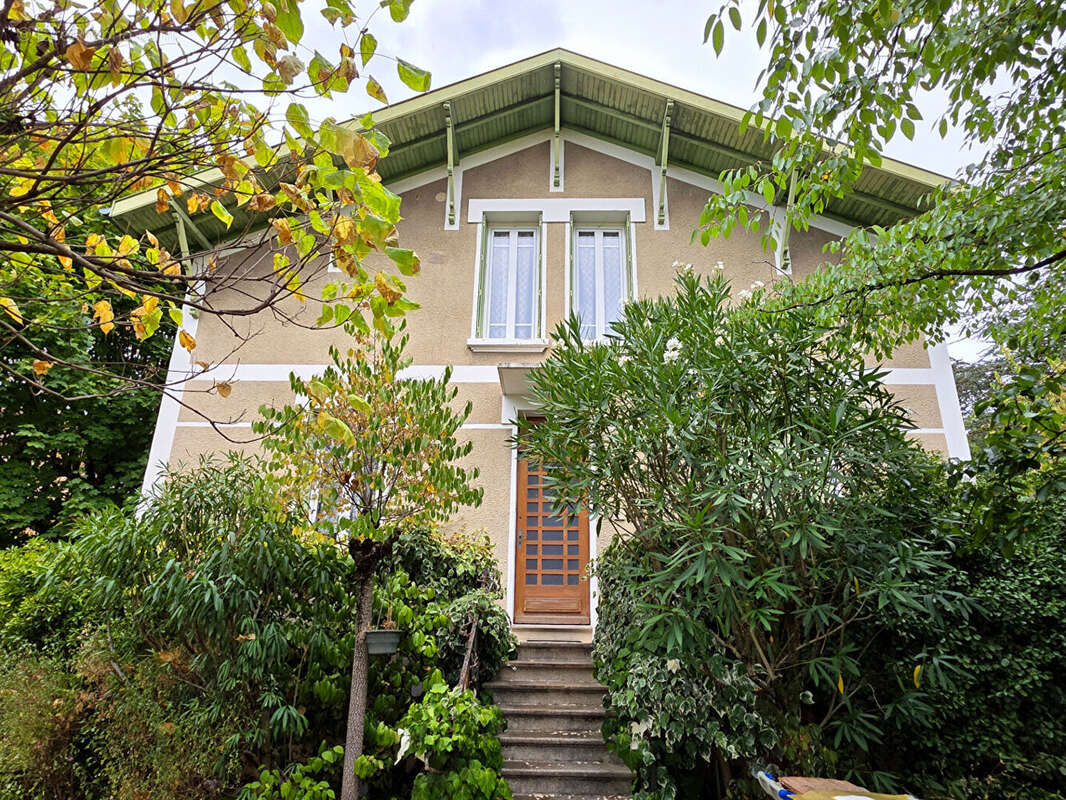 Maison à ROMANS-SUR-ISERE