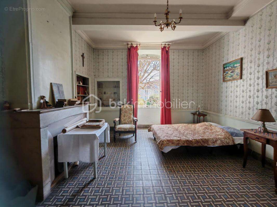 Maison à BOURG-SAINT-ANDEOL