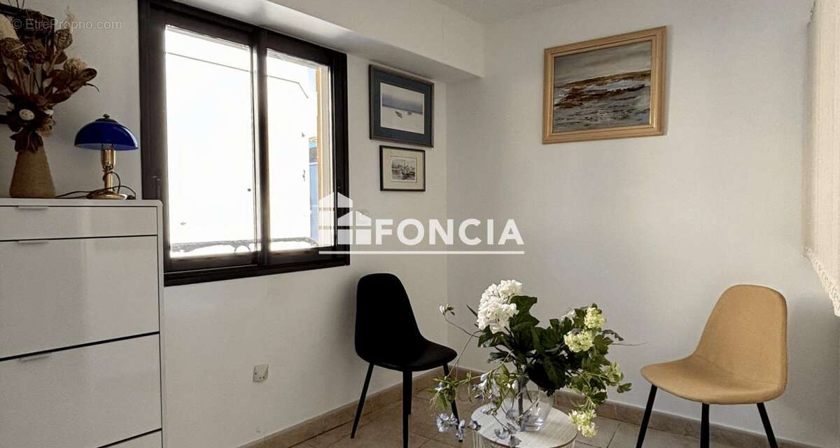 Appartement à SIX-FOURS-LES-PLAGES