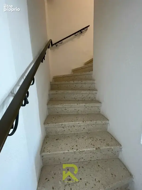Maison de caractère avec studio indépendant à Pinet (34) - photo 7