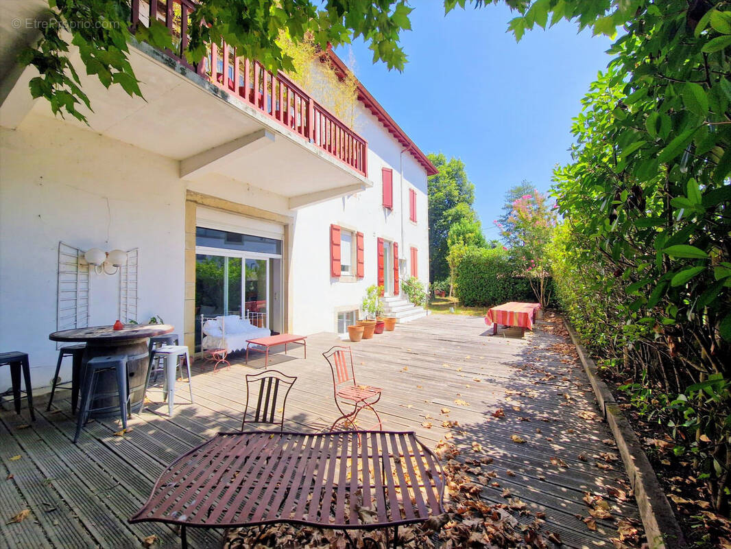 Maison à USTARITZ