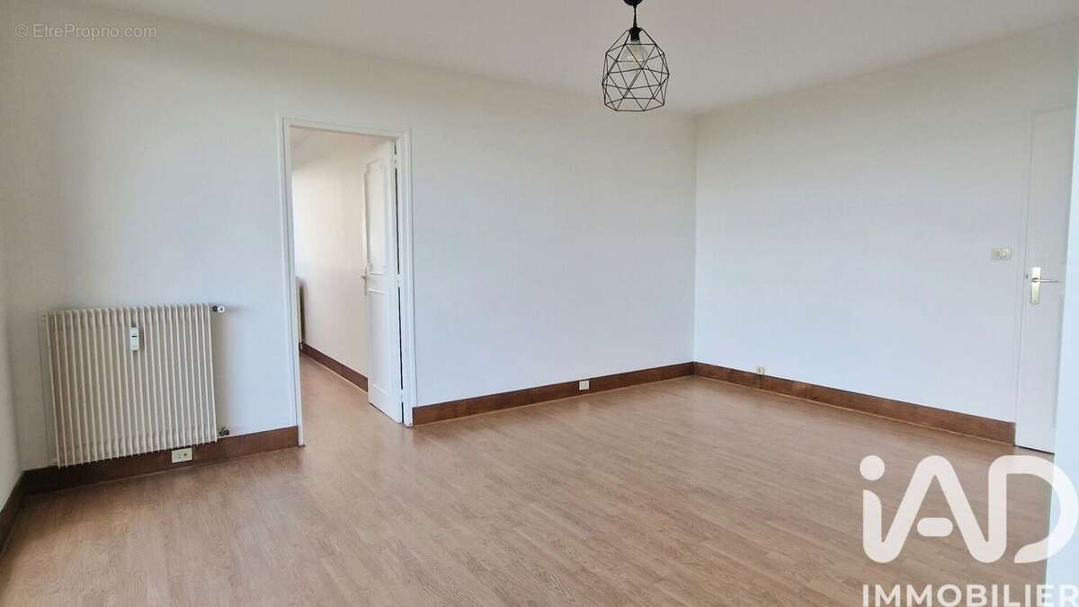 Photo 5 - Appartement à LE BLANC-MESNIL