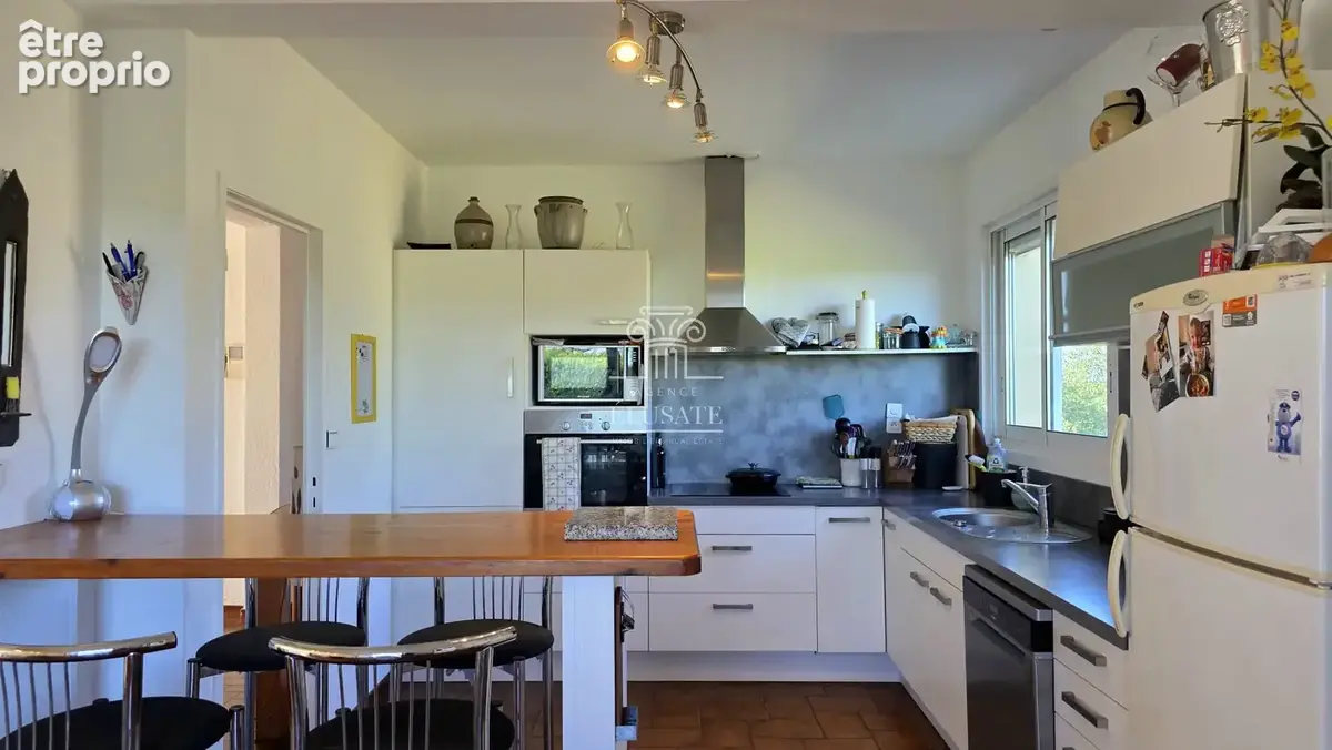 Maison familiale 4 chambres avec piscine, vue sur les vignes et prestations de qualité - photo 7