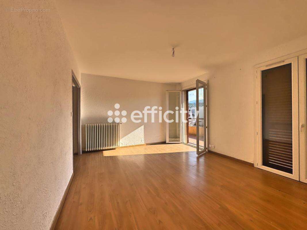 Appartement - photo 2