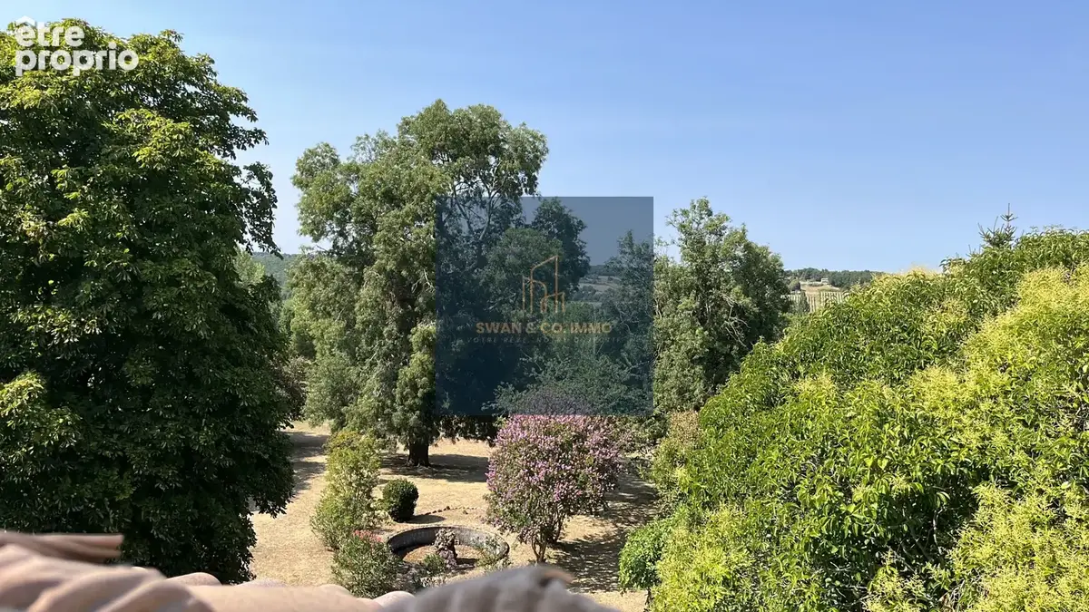 L'élégance d'une demeure de caractère, le privilège d'un domaine au cœur du village - photo 19
