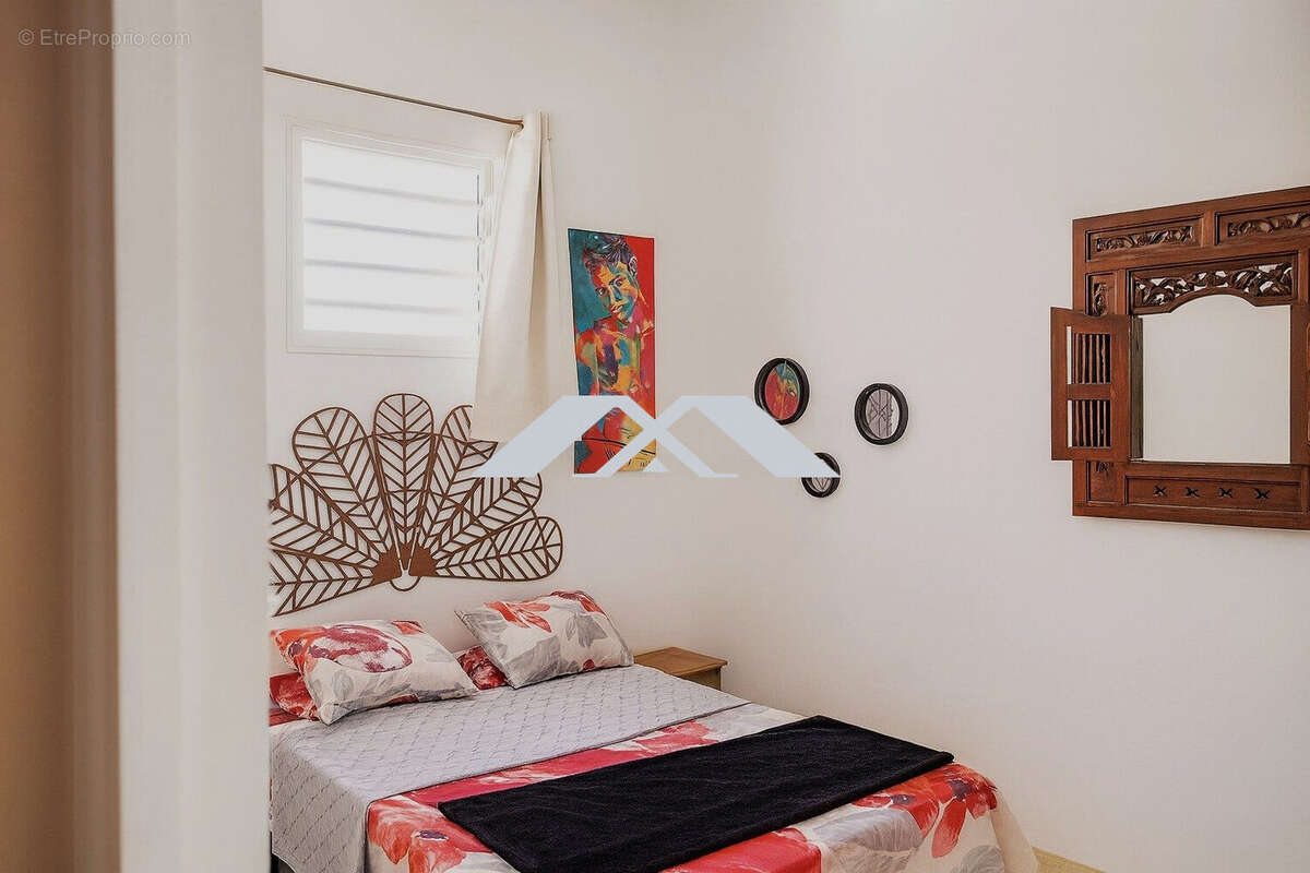 Chambre rdc - Appartement à SAINT-PAUL