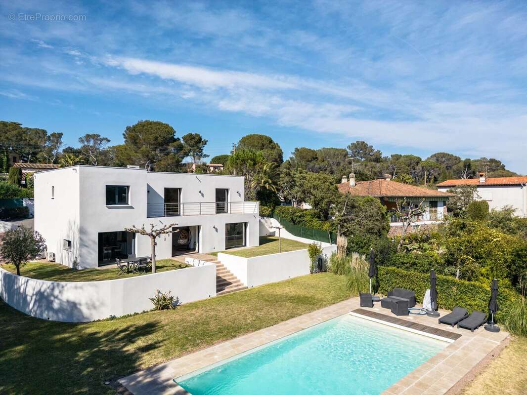 Maison à SAINT-RAPHAEL