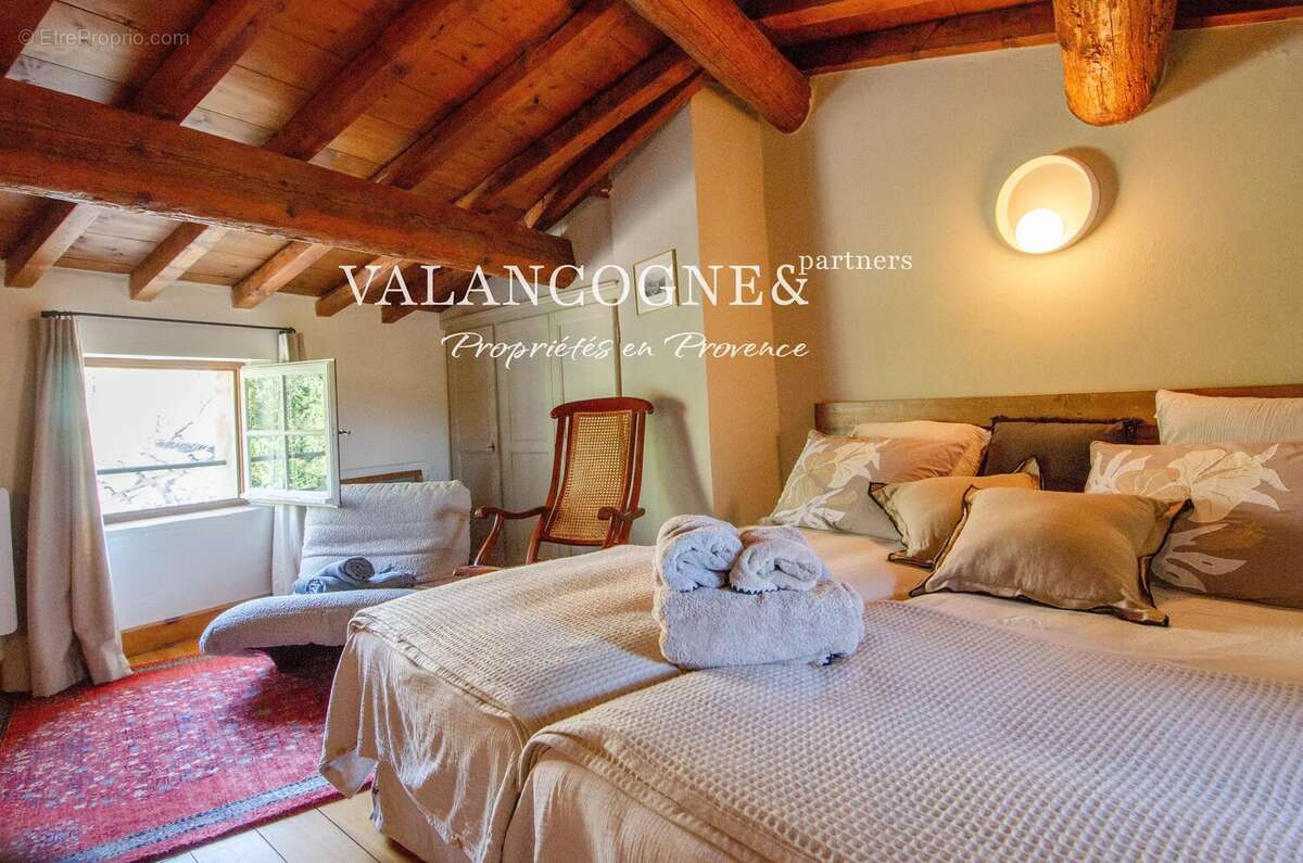 Charmante maison de village en pierre à Eygalières - photo 15