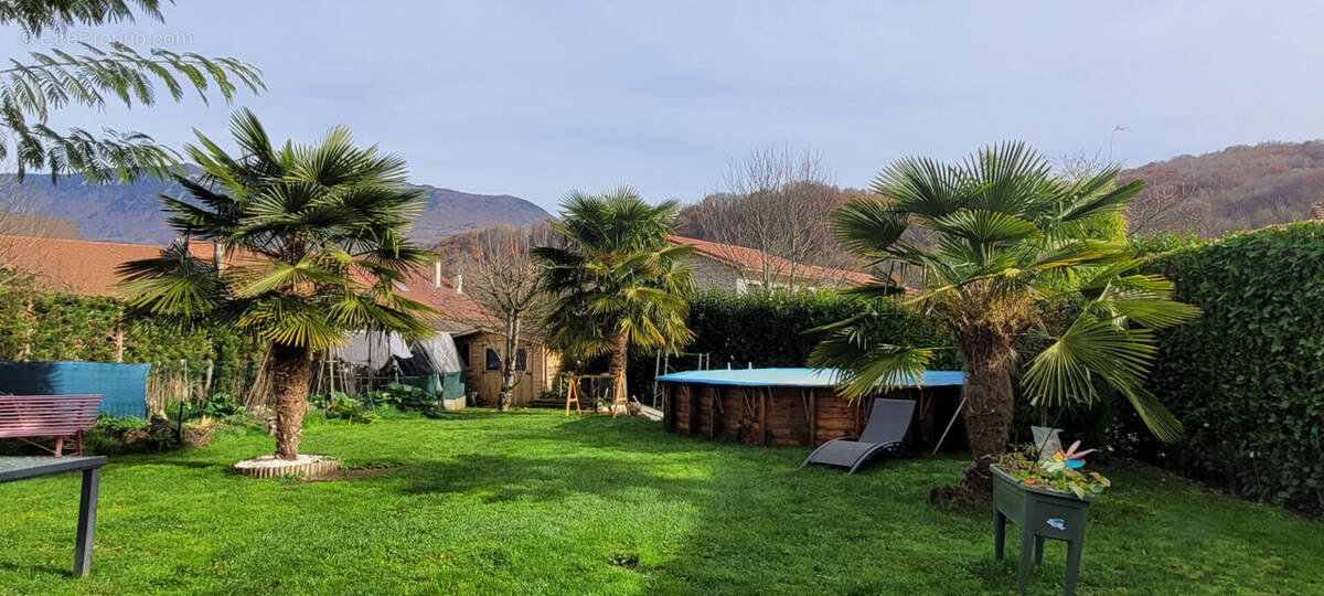 Maison à BELLEGARDE-SUR-VALSERINE