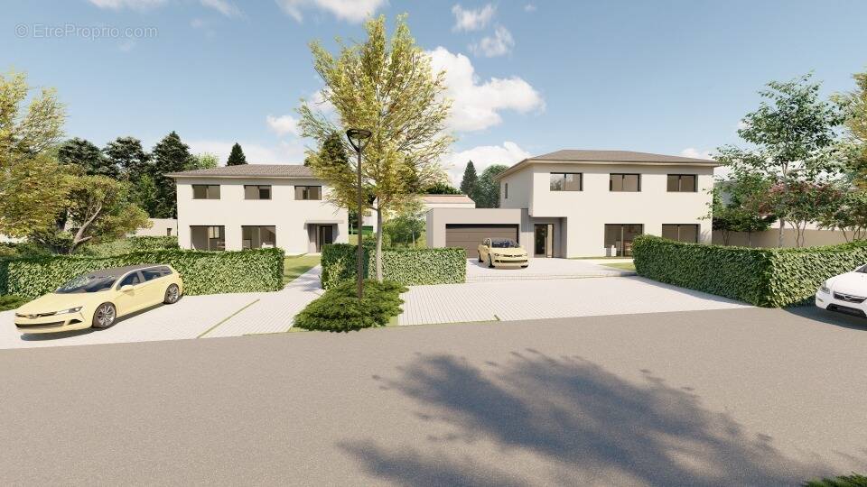 Terrain à CHARLY-ORADOUR