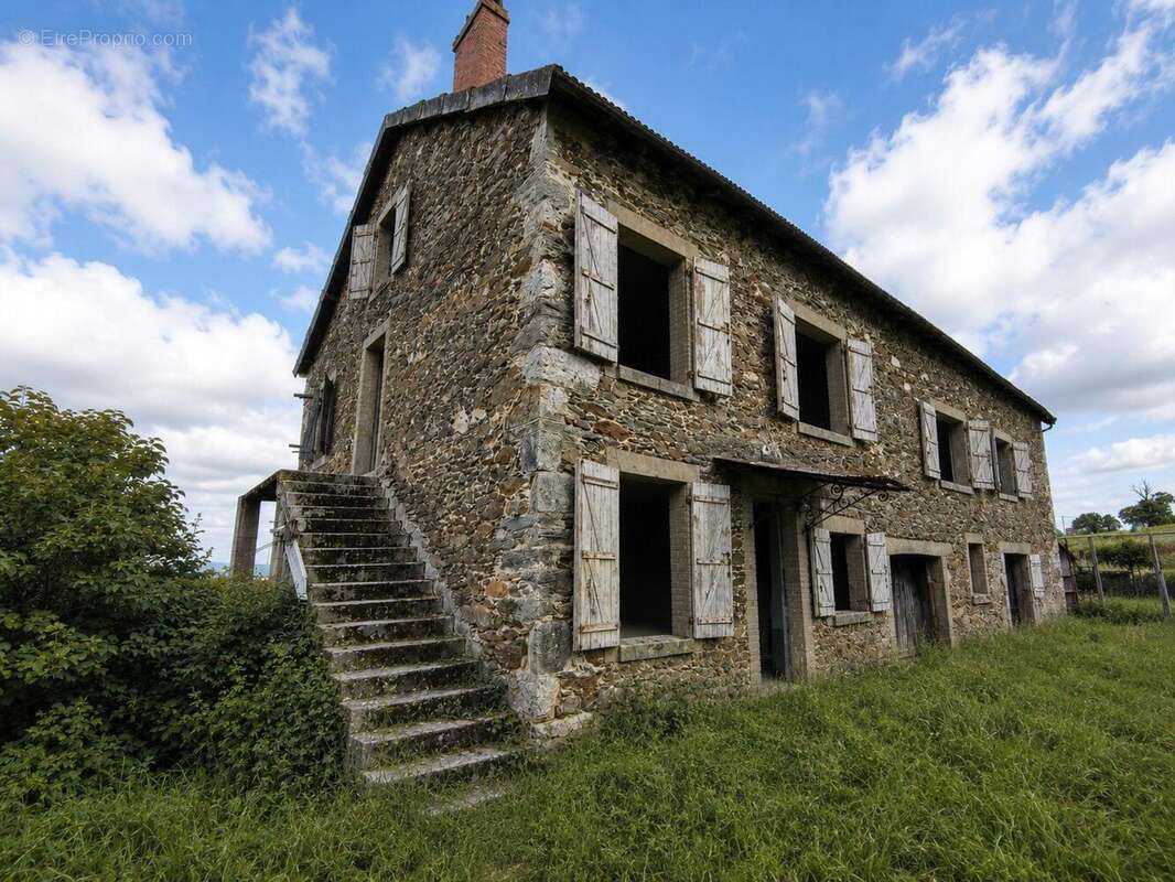 Photo 2 - Maison à RIEUPEYROUX