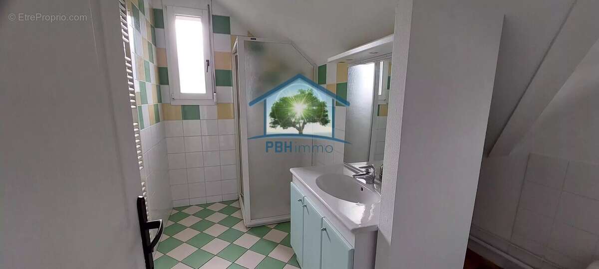 Maison à NOMEXY