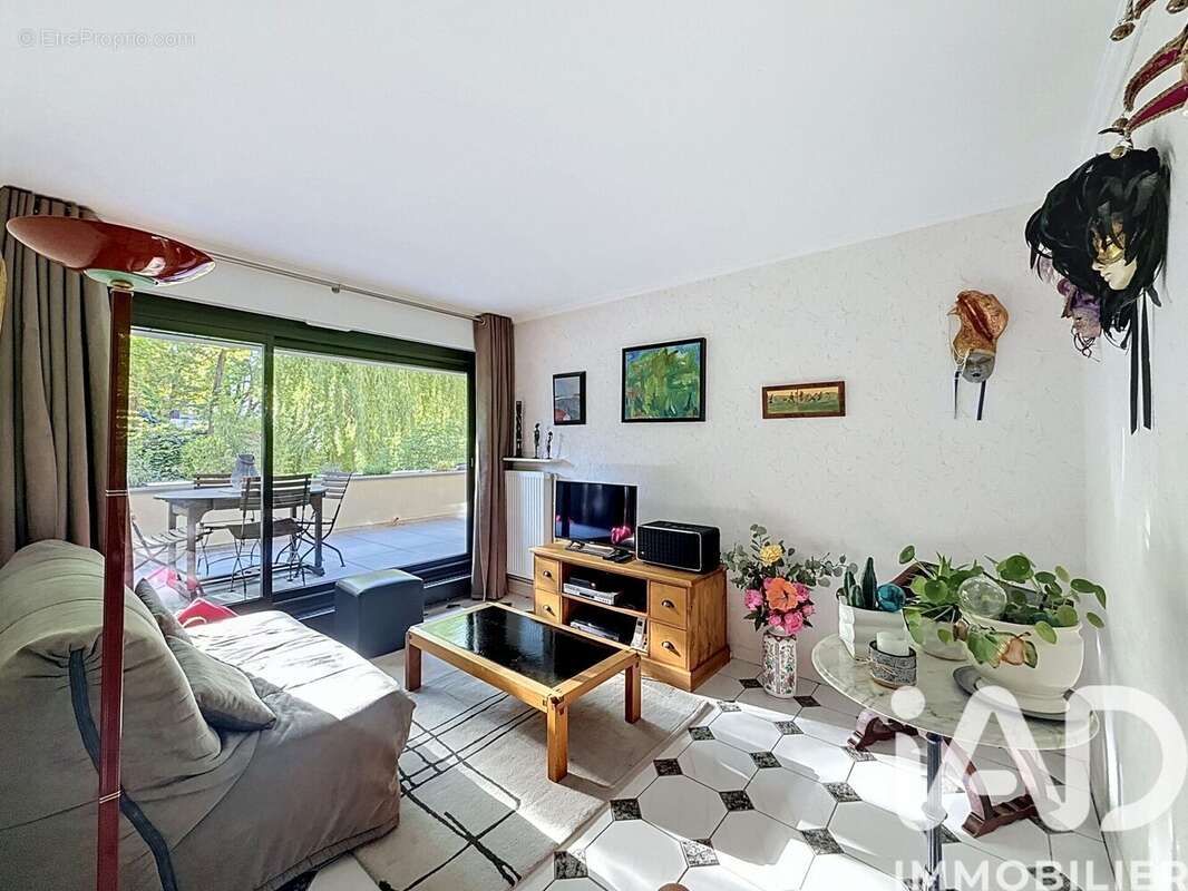 Photo 6 - Appartement à VERRIERES-LE-BUISSON