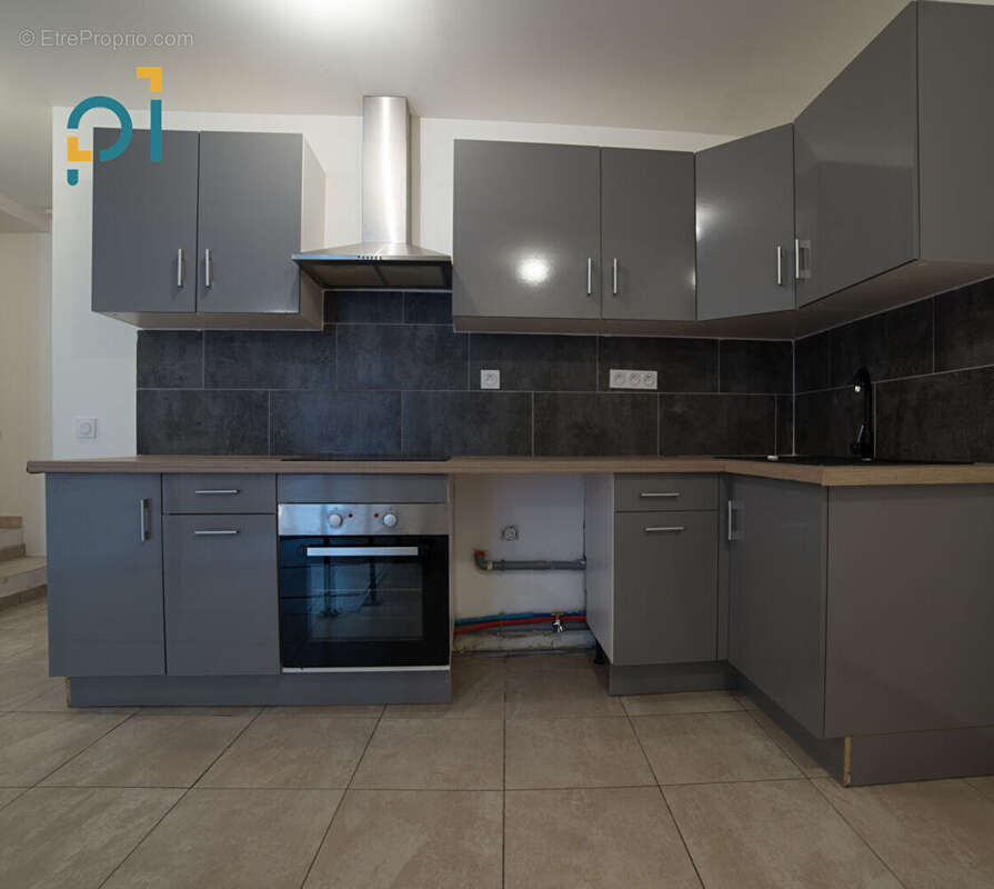 Appartement à SAINT-CANNAT